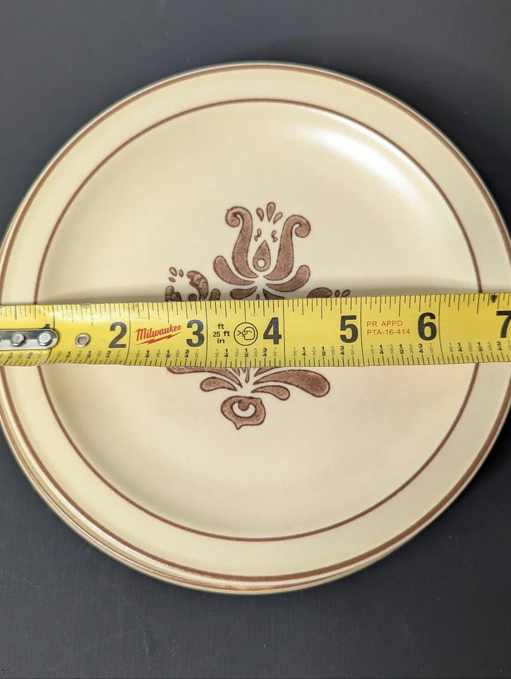 Pfaltzgraff Village Pattern Set Of 5 Salad Plates